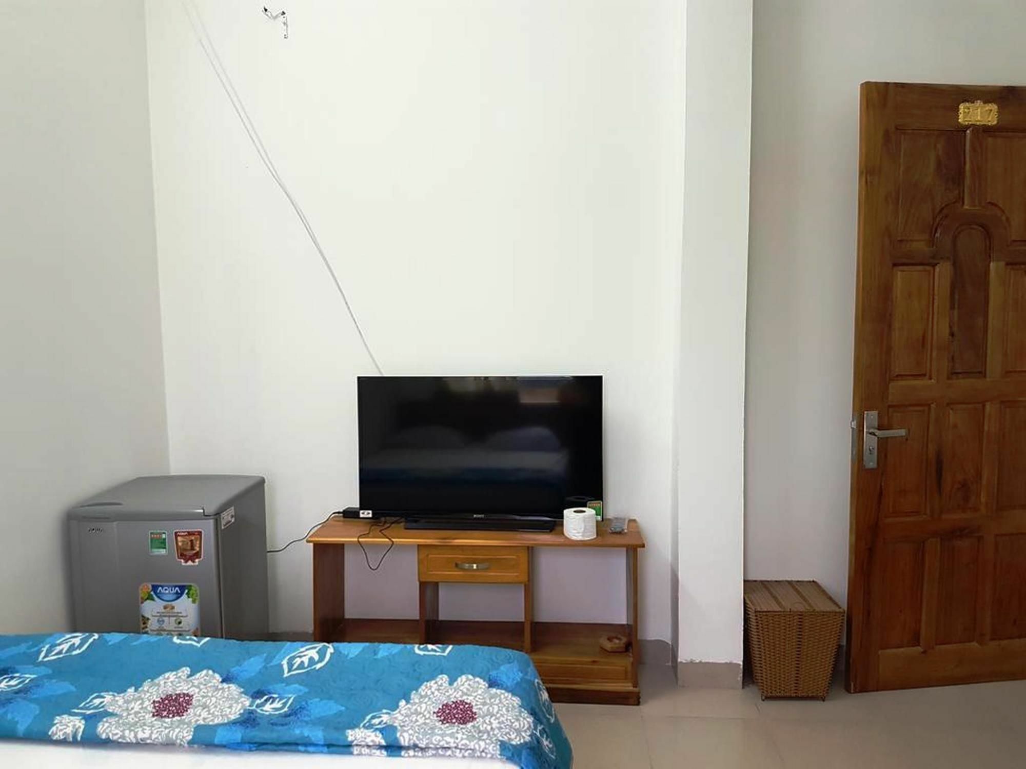 Thanh Cao Guesthouse Дуонг-Донг Экстерьер фото